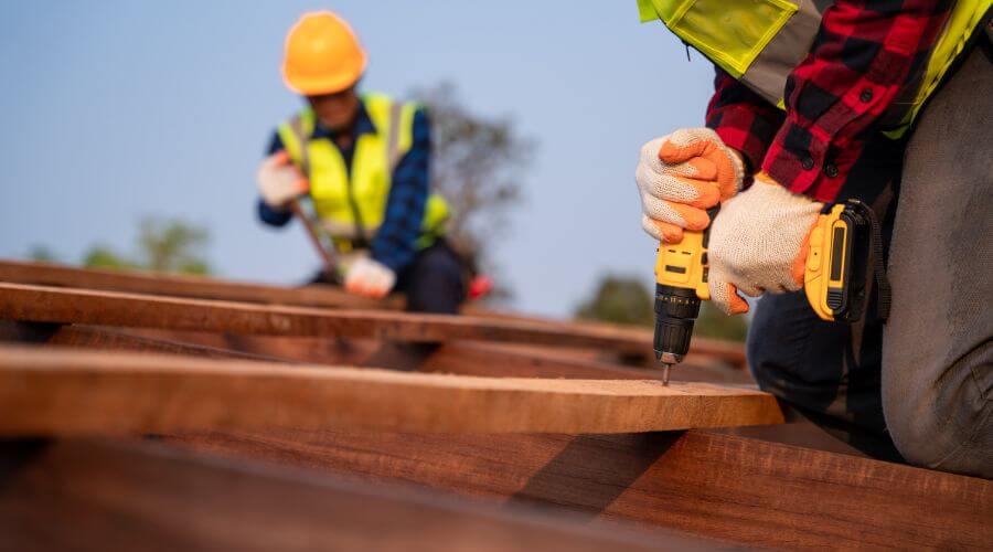 Professional gutter cleaning in Menifee, CA